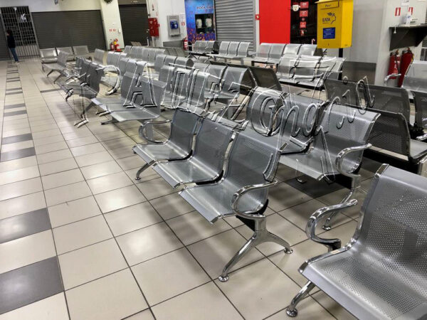 ΜΕΤΑΛΙΚΟΙ ΚΑΝΑΠΕΔΕΣ ΑΝΑΜΟΝΗΣ ΕΠΙΣΚΕΠΤΩΝ ΠΕΛΑΤΩΝ