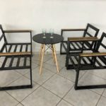 ΜΕΤΑΛΛΙΚΟ ΣΑΛΟΝΙ ΕΞΩΤΕΡΙΚΟΥ ΧΩΡΟΥ ΜΕ ΞΥΛΙΝΑ ΜΠΡΑΤΣΑ