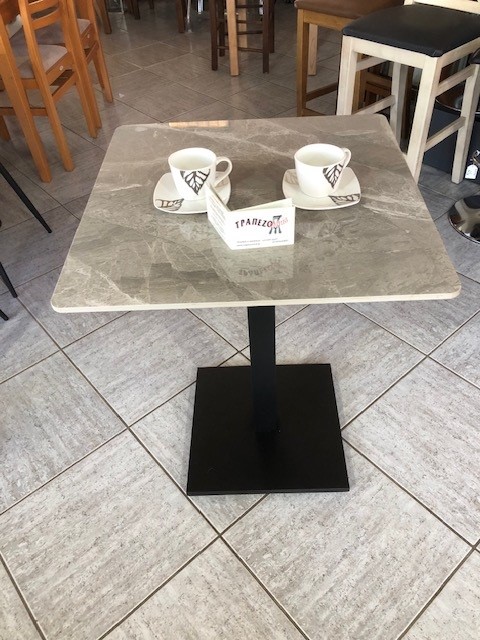 ΤΡΑΠΕΖΙ ΜΑΡΜΑΡΙΝΟ ΓΚΡΙ 60Χ60 ΜΕ ΒΑΣΗ